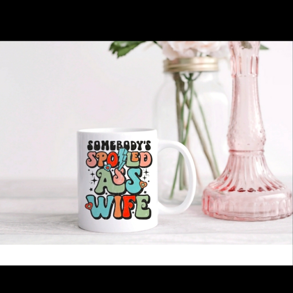 NWOT WIFEE/MOM COFFEE CUP ☕